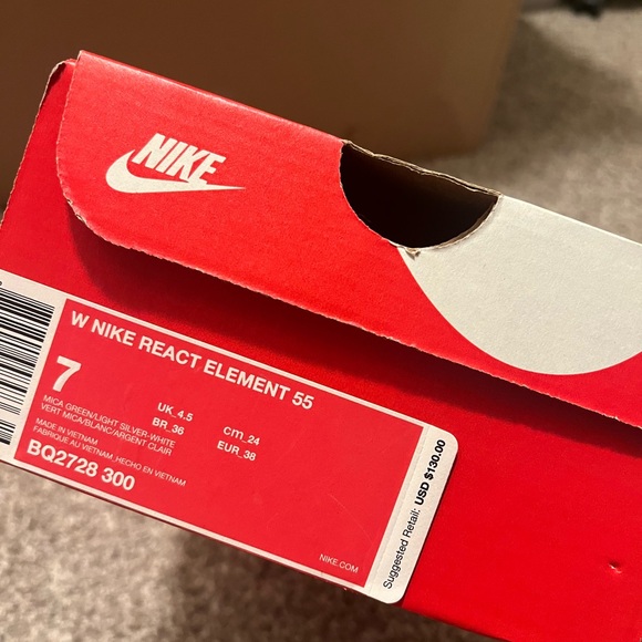 Women’s Nike React Element Sz 7 - Picture 6 of 6